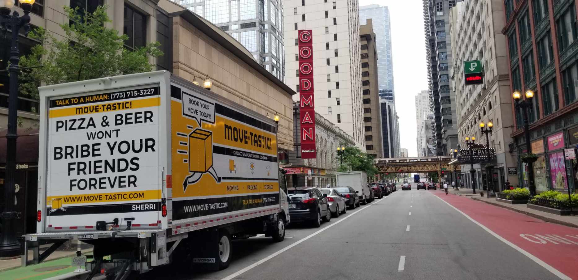 Moving truck parked in the Loop in Chicago