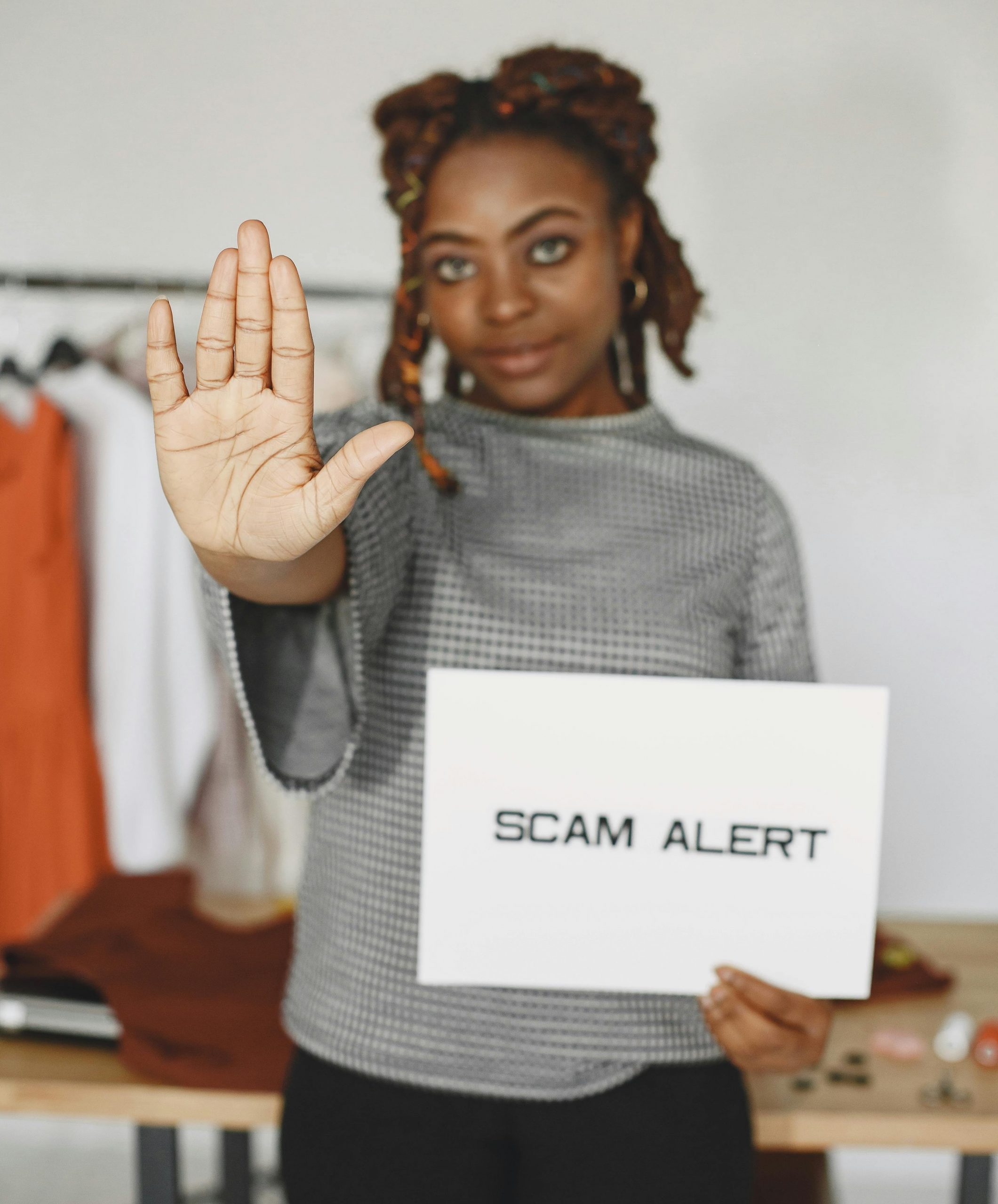 Image of a person who knows how to avoid moving scams.